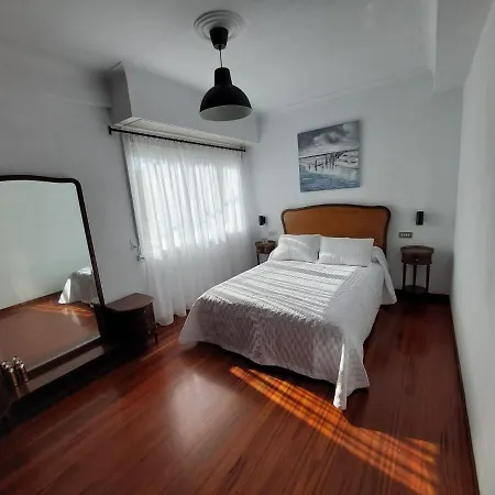 Casa Centrica. A 200m De La Playa Riazor A Coruna